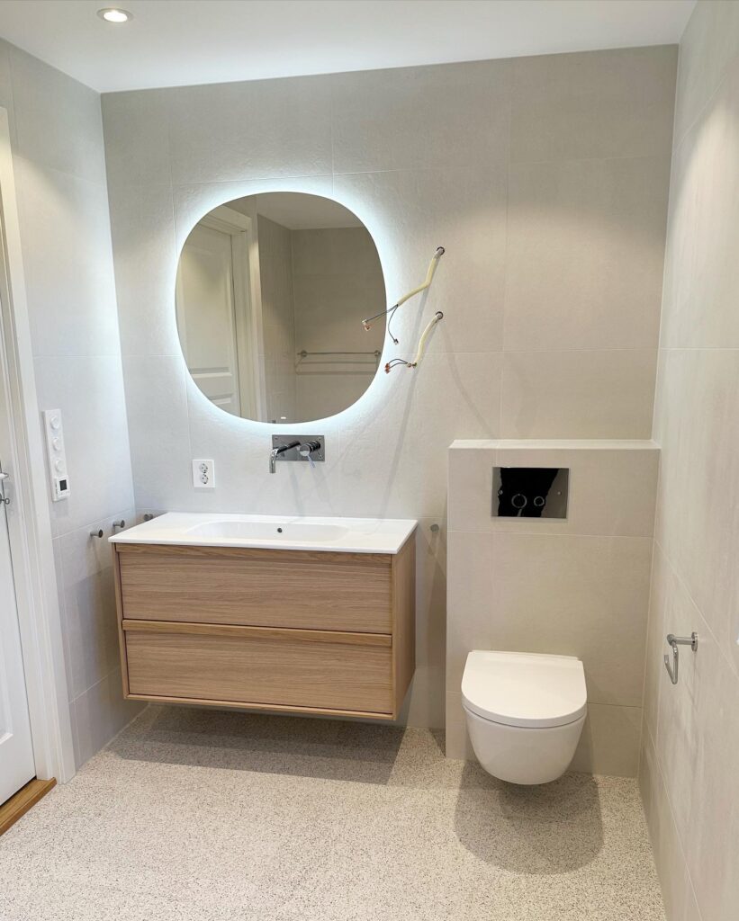 cb7090fa f053 4255 ab01 a6810437993e